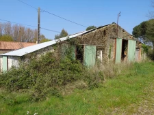 LE CHARME DE LA CAMPAGNE SISE SUR 8500M2 MAISON PIERRE AVEC 