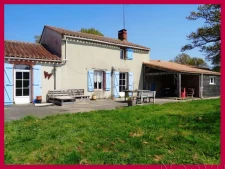 LE CHARME DE LA CAMPAGNE SISE SUR 8500M2 MAISON PIERRE AVEC 