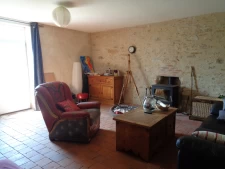 LE CHARME DE LA CAMPAGNE SISE SUR 8500M2 MAISON PIERRE AVEC 