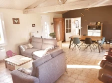 MAISON PLAIN PIED 5 CHAMBRES AVEC PISCINE COUVERTE