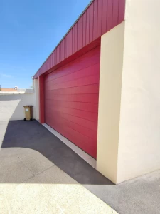 MAISON 3 CHAMBRES 1 BUREAU PISCINE