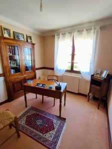 MAISON 3 CHAMBRES 1 BUREAU PISCINE