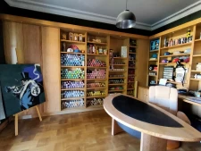  Maison de 366m2 avec une piscine interieure a 2 pas du cent