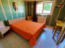 MAISON 3 CHAMBRES 1 BUREAU PISCINE