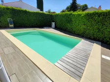 MAISON 3 CHAMBRES 1 BUREAU PISCINE