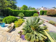 MAISON 3 CHAMBRES 1 BUREAU PISCINE