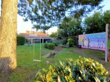  Maison de 366m2 avec une piscine interieure a 2 pas du cent