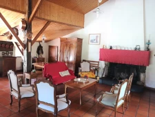 Propriété de 215m2 avec piscine