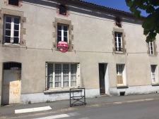 MAISON DE BOURG ATYPIQUE 100M2 