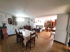 Maison LAVAL quartier recherché