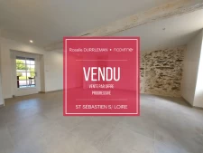 Maison familiale dans le bourg de St Sébastien