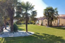 Charme et Authenticité pour cette longère en pierre