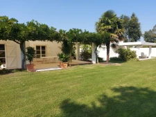 Charme et Authenticité pour cette longère en pierre