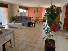 Propriété avec piscine 