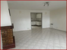 Maison de bourg 2 chambres 90m2 + courette et dependance