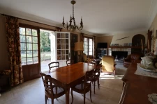 propriété de 180m2 habitable 6 chambres 6ha4 bois et prairie