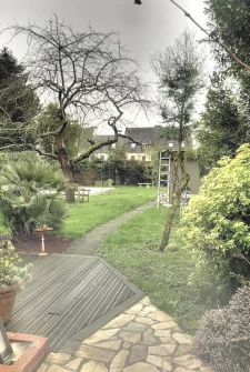 Belle maison années 30 avec piscine, sud gare.