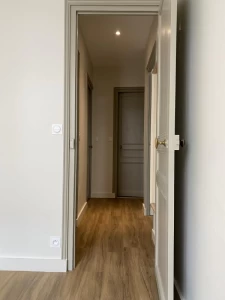  Appartement rénové 85,5m2 Hoche
