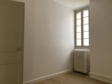  Appartement rénové 85,5m2 Hoche