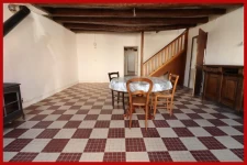 Maison de bourg proche des commerces