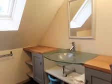 LONGERE ET DEPENDANCES