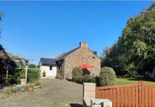 Belle longère 3 chambres sur terrain de 1500 m2.