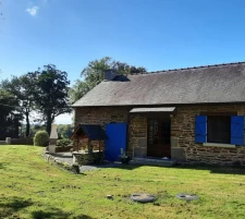 Belle longère 3 chambres sur terrain de 1500 m2.