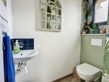 Contemporaine lumineuse, belles prestations