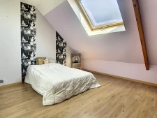  Maison récente non mitoyenne, 5 chambres