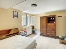 Maison 4 chambres non mitoyenne, sous-sol complet