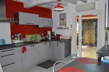  maison avec dépendance et sous-sol