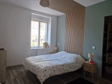 fermette renovée 3ch dépendance et jardin