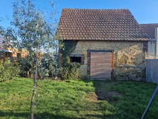 fermette renovée 3ch dépendance et jardin