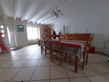 Maison de bourg 3 chambres + terrain 