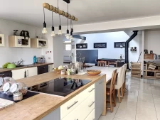 Grande maison de 302m2 le mans quartier SUD