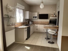 Maison dans le centre de Changé