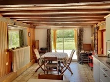 Fermette à Changé 4 000m2 avec grande dépendance