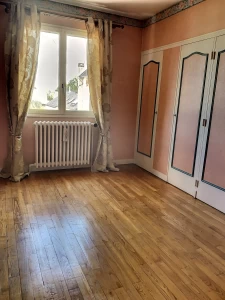  Maison dans le centre de Changé