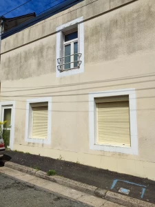 centre . ensemble immobilier 164 m2 avec cour centrale