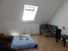 A 2.5 km de Bonnétable. Dans hameau de campagne maison 5 cha