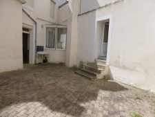 centre . ensemble immobilier 164 m2 avec cour centrale