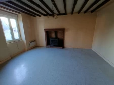 Immeuble eux logements avec terrain