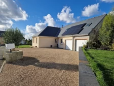 Pavillon 4 Chambres proche centre