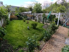 Centre proche commerce, parfait état