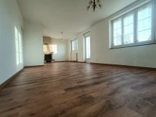 Maison centre bourg, rue calme