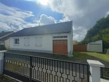 Plain pied avec garage et terrain