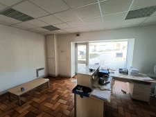 Immeuble 70m2, grenier aménageable