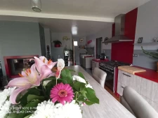 Maison de bourg, superbes prestations, 135 m2, trois chambre