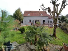 Maison de bourg, superbes prestations, 135 m2, trois chambre