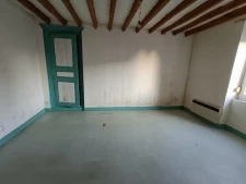 Immeuble eux logements avec terrain